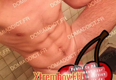 mec barbu du 94 t'invite dans sa douche (400 visits) Si cela te dit de prendre une douche avec un méga bogoss barbu. Offre toi ce kif en venant chez moi... mec barbu du 94 t'invite dans sa douche