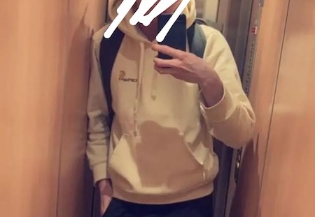 Etudiant parisien soumis