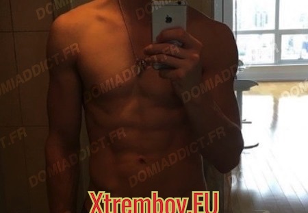 Charmant jeune crunchboy libre pour agréable moment de plaisir inoubliable (253 visits) Je me présente FRED, un jeune crunchboy doux, élégant, sexy et intelligent avec beaucoup de class... Charmant jeune crunchboy libre pour agréable moment de plaisir inoubliable
