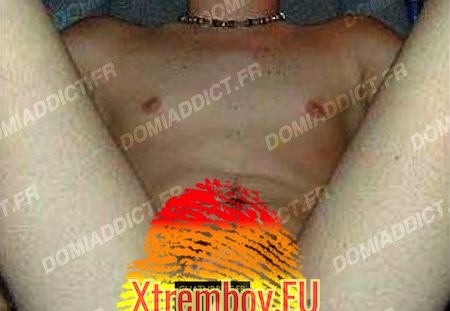 Esclave sans tabous sans limites cherche extrêmes pervers secteur Vitry-sur-Seine (55 visits) Je suis un esclave de 39 ans qui recherche des couples hommes femmes extreme pervers pour me torture... Esclave sans tabous sans limites cherche extrêmes pervers secteur Vitry-sur-Seine