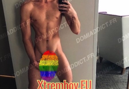 Marseille - Jeune homme pour vous satisfaire (107 visits) Bonjour à vous, Jeune homme de 24 ans, propre sur lui, sportif et rasé, est à votre disposition p... Marseille - Jeune homme pour vous satisfaire