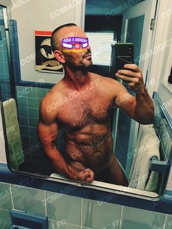 Domination à Paris : CBT, douleur contrôlée et exploration de tes limites